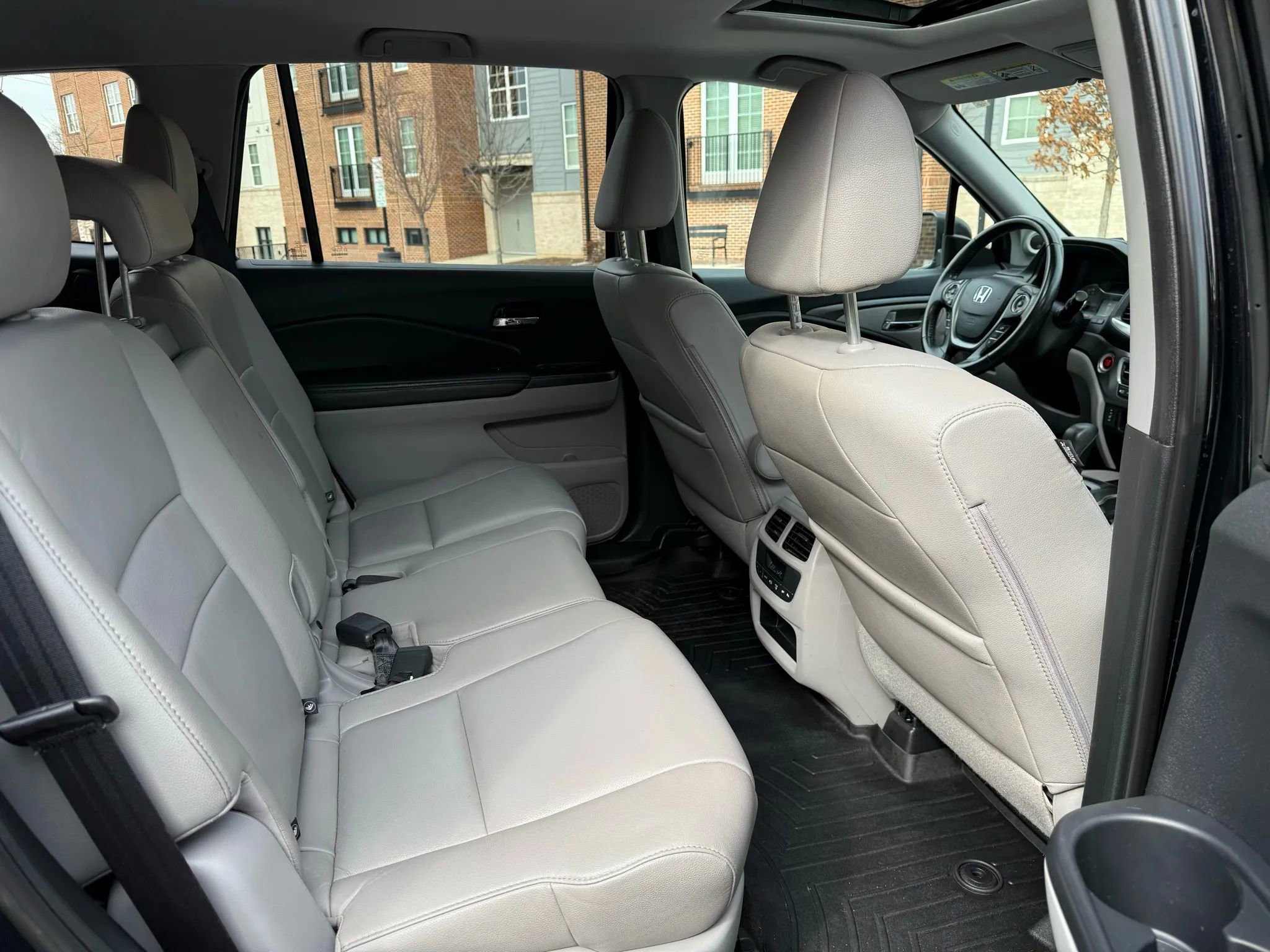 Used 2016 Honda Pilot EX-L image 18