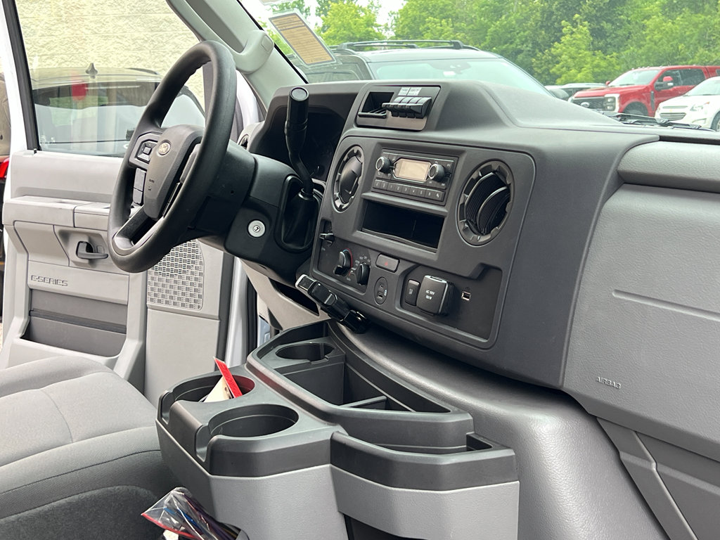 New 2026 Ford E-350 and Econoline 350 Super Duty w/ Power Equipment Group image 22