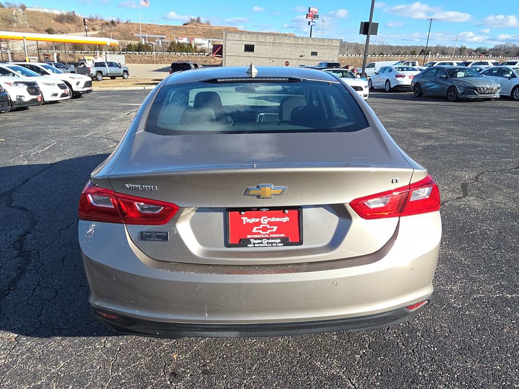 Used 2025 Chevrolet Malibu LT image 7