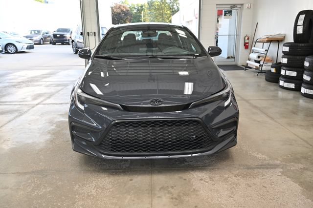 Used 2023 Toyota Corolla SE w/ SE Premium Package FWD image 2