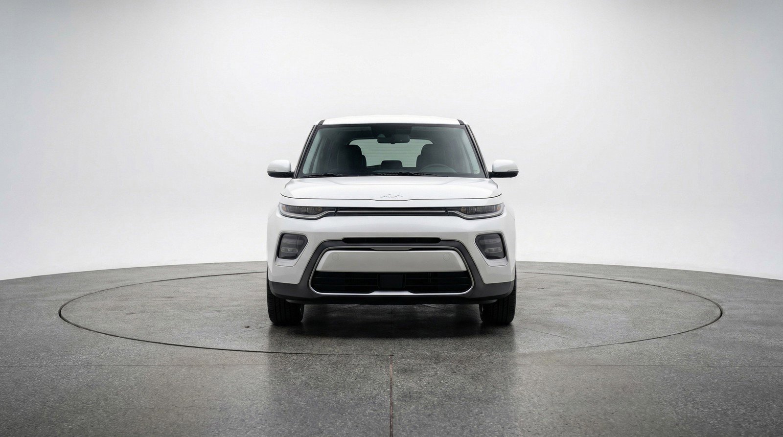 Used 2025 Kia Soul LX w/ LX Technology Package image 2