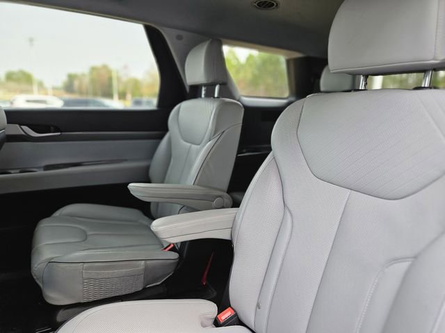 Used 2024 Hyundai Palisade SEL FWD image 28