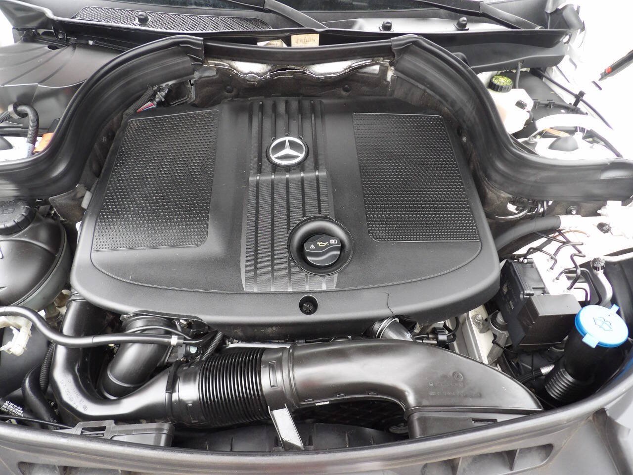 Used 2014 Mercedes-Benz GLK 250 BlueTEC 4MATIC image 15