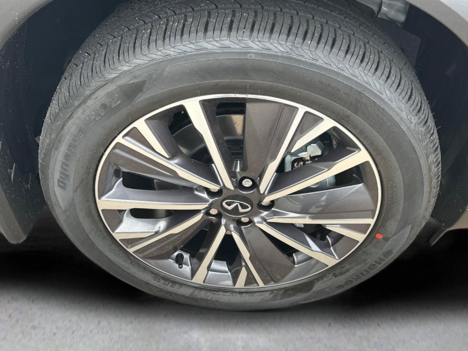 New 2027 INFINITI QX60 Luxe w/ Cargo Package FWD image 11