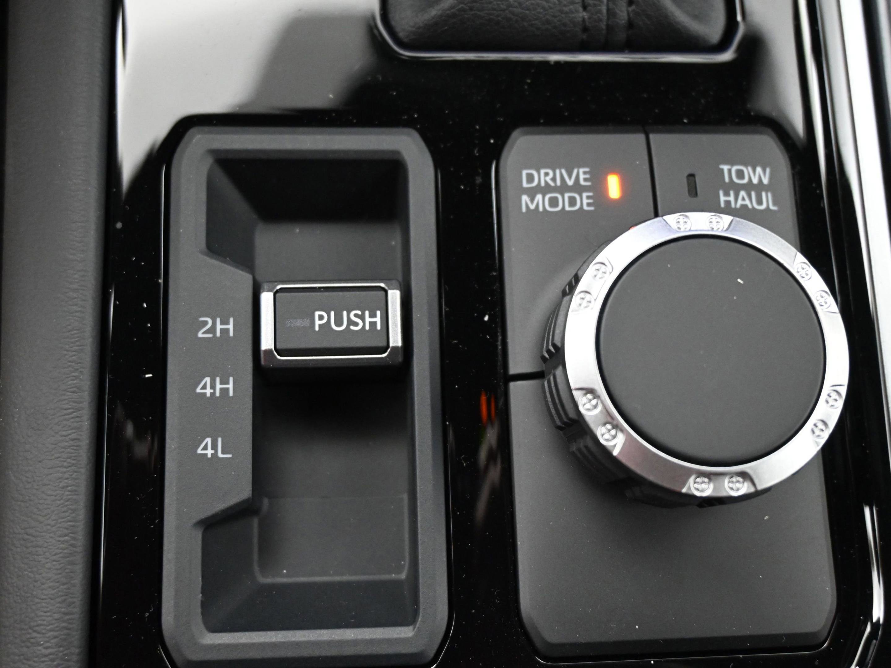 New 2025 Toyota Tundra Platinum image 27
