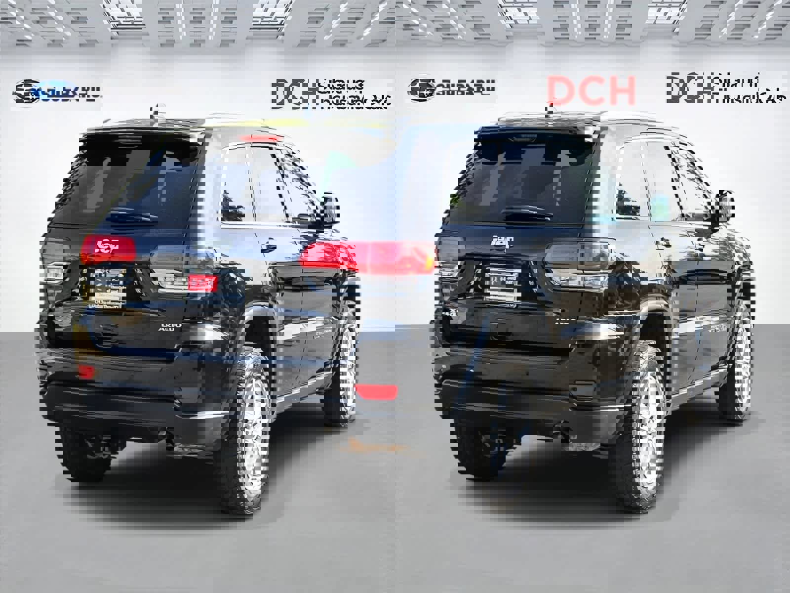 Used 2017 Jeep Grand Cherokee Laredo w/ Quick Order Package 23E image 4