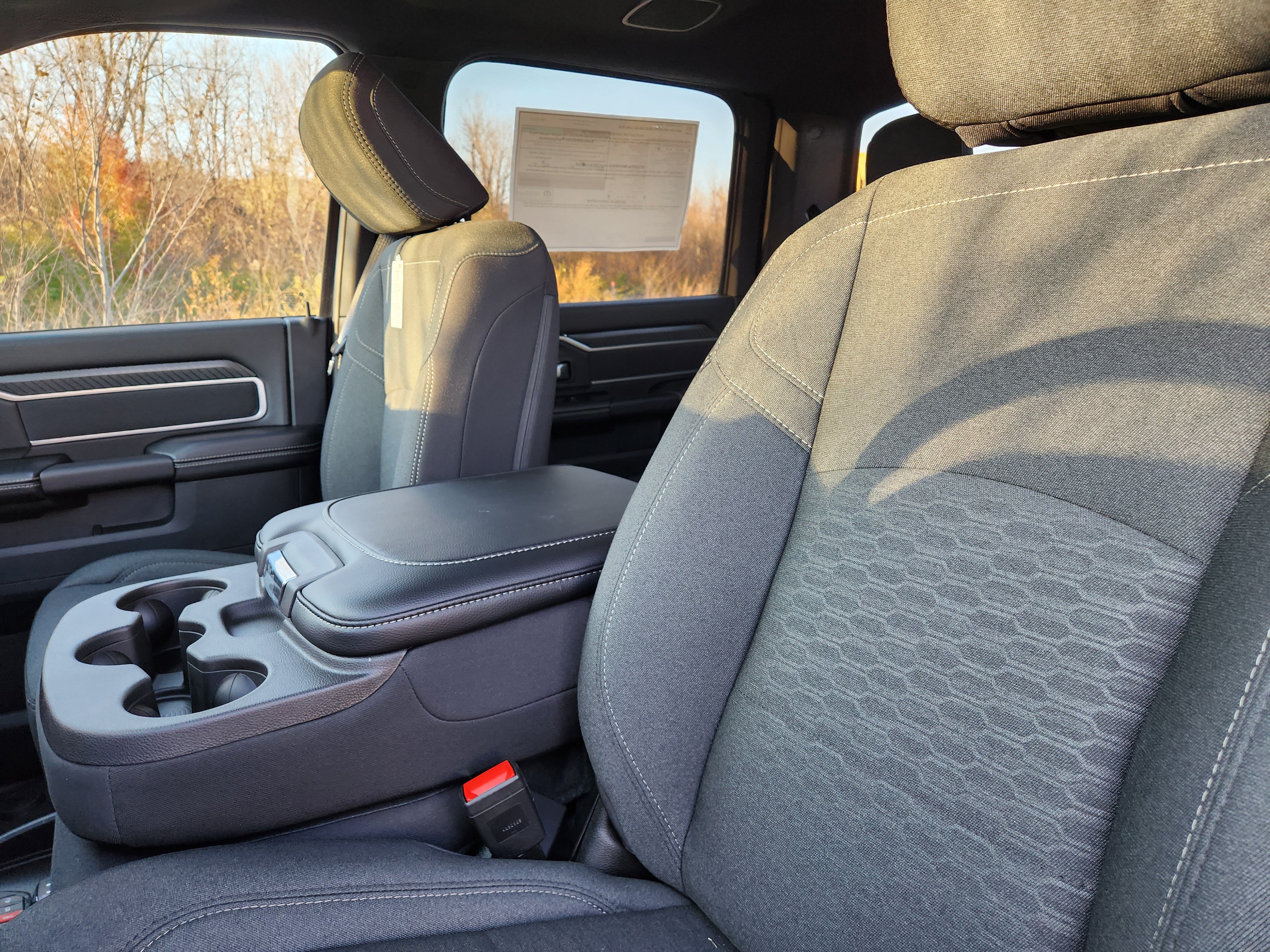 New 2026 RAM 2500 Big Horn AWD/4WD image 22