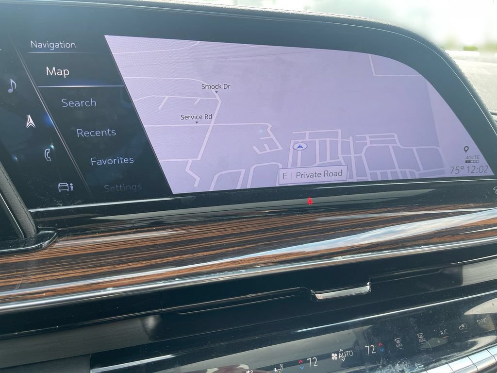 Certified 2023 Cadillac Escalade Premium Luxury w/ Performance Package AWD/4WD image 14