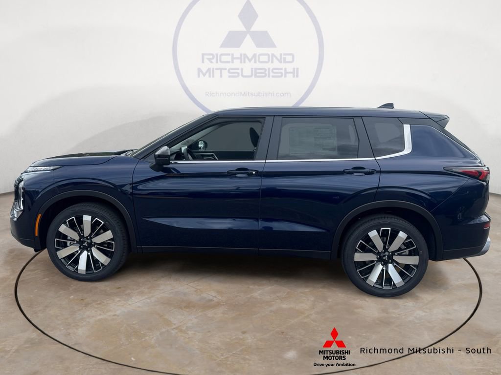 New 2026 Mitsubishi Outlander SE image 6