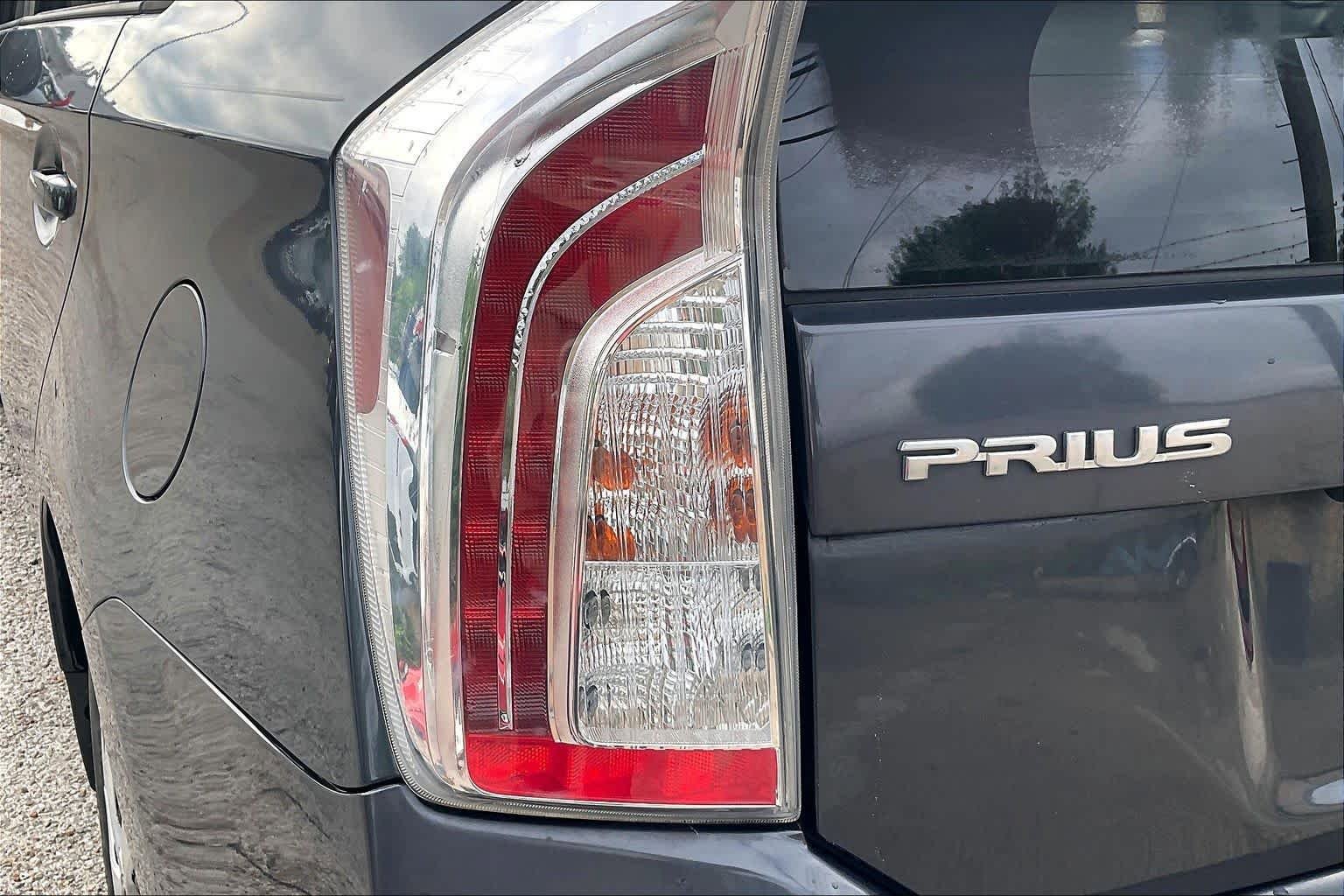 Used 2012 Toyota Prius Three FWD image 27