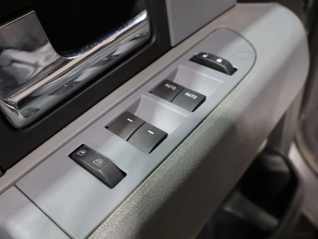 Used 2012 Ford F150 STX w/ STX Decor Pkg image 12