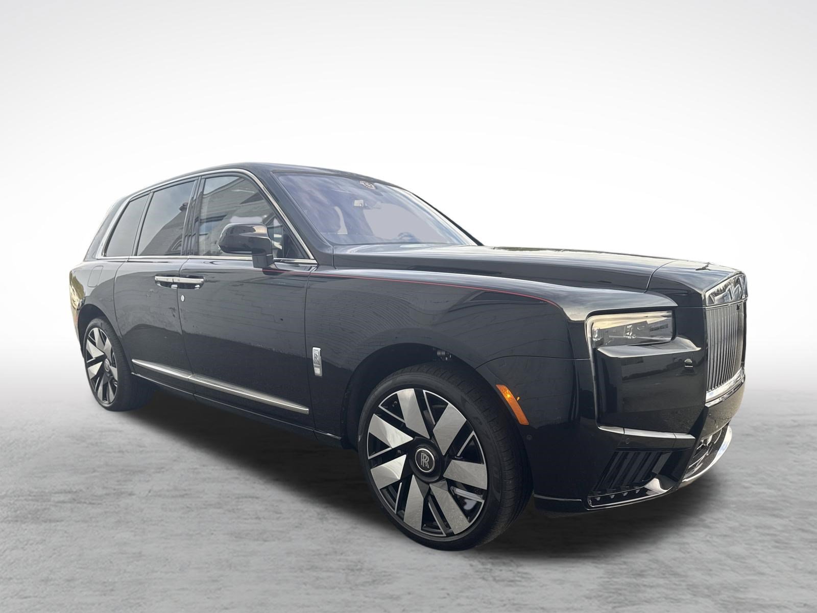 Certified 2025 Rolls-Royce Cullinan AWD/4WD image 8