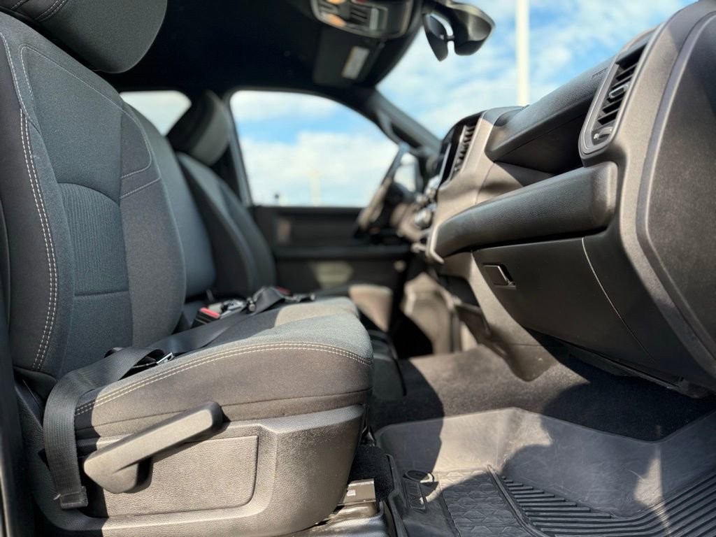 Used 2024 RAM 3500 Tradesman w/ Chrome Appearance Group image 20