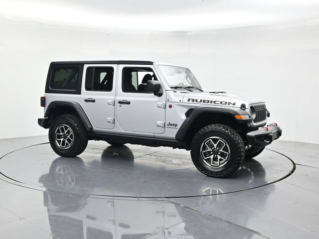 Used 2024 Jeep Wrangler Unlimited Rubicon AWD/4WD video 3