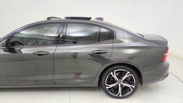 Used 2024 Volvo S60 B5 Plus w/ Climate Package image 11