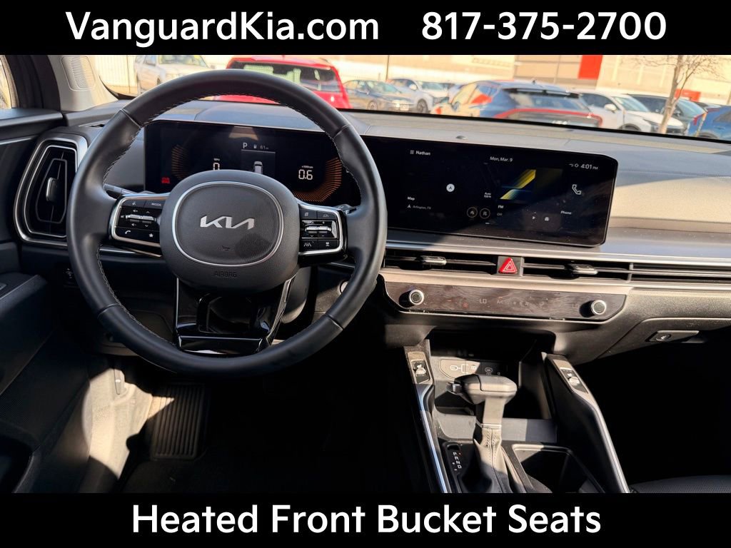 Certified 2025 Kia Sorento S image 16