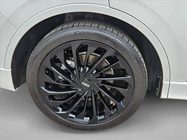 Used 2023 Lincoln Aviator Reserve w/ Equipment Group 201A image 22