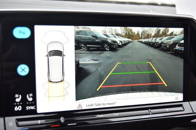 New 2026 Volkswagen Atlas SE image 13