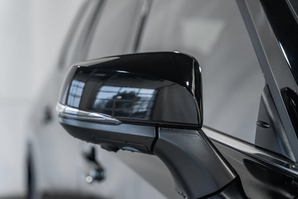 New 2026 Toyota Grand Highlander AWD Hybrid image 13