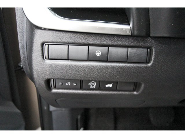 Used 2025 Nissan Rogue SV AWD/4WD image 22