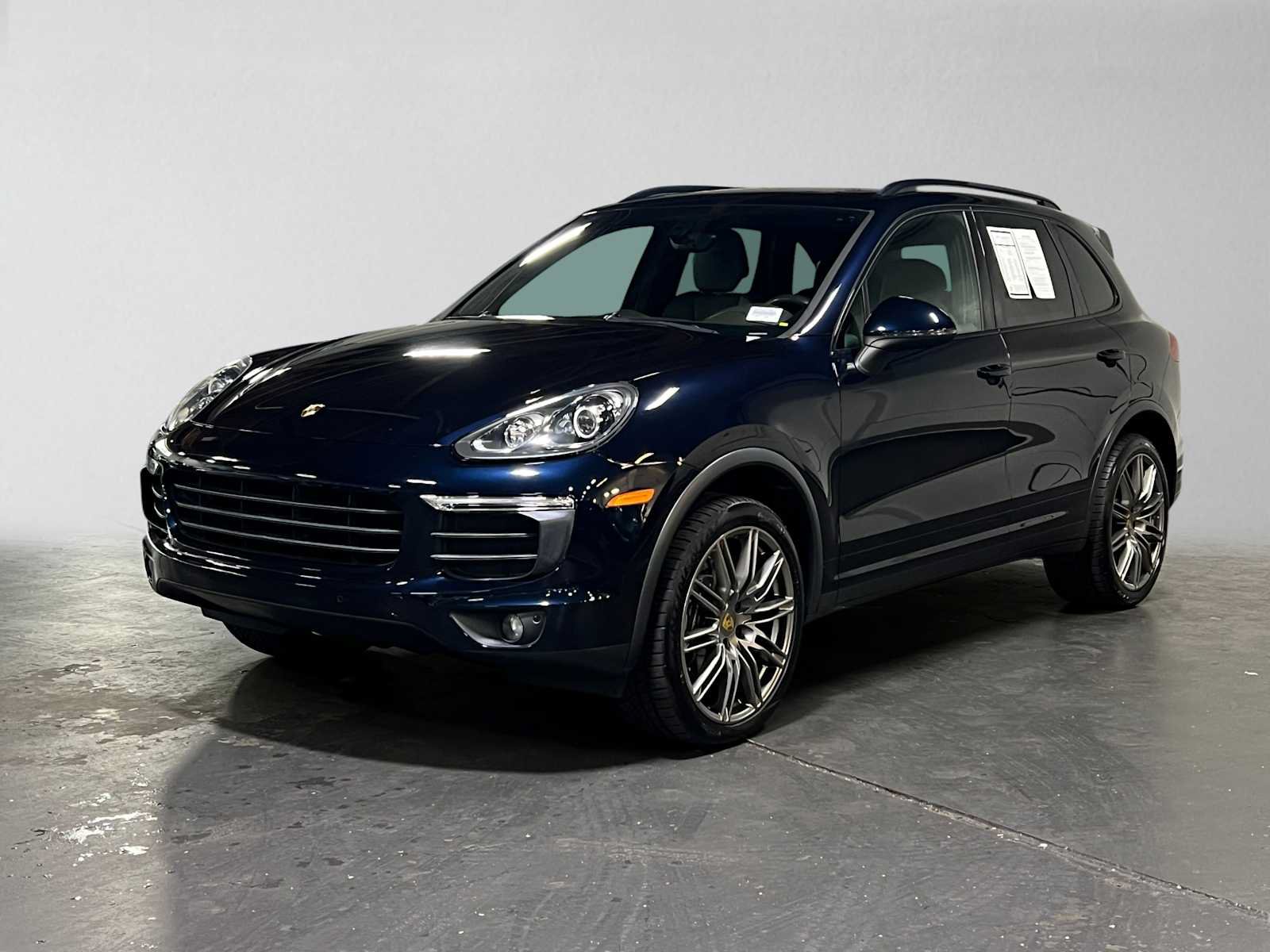 Used 2018 Porsche Cayenne AWD/4WD image 7
