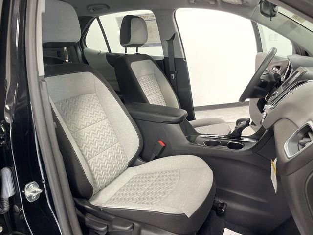 Used 2024 Chevrolet Equinox LS FWD image 27