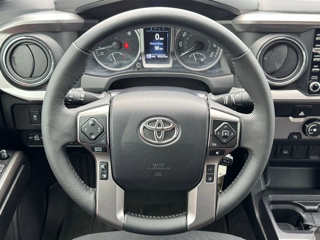 Used 2022 Toyota Tacoma SR5 RWD image 21