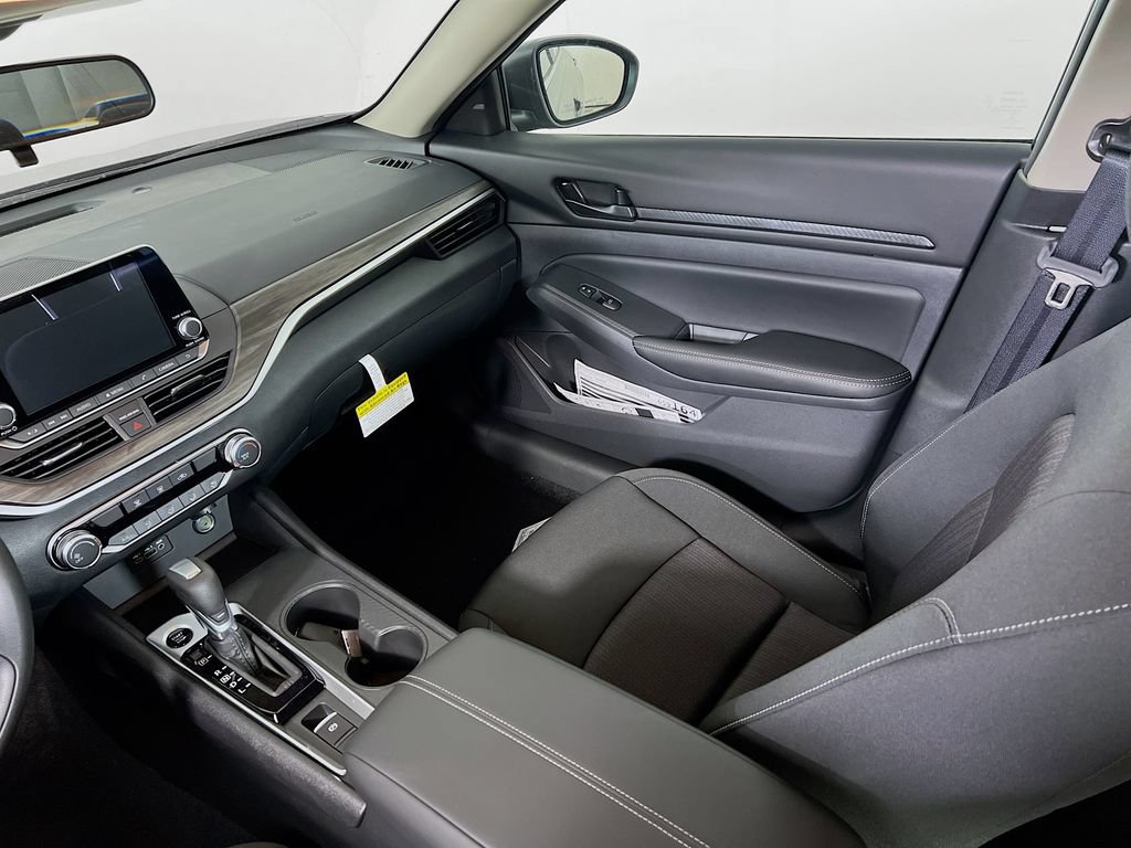 New 2026 Nissan Altima 2.5 SV AWD/4WD image 19