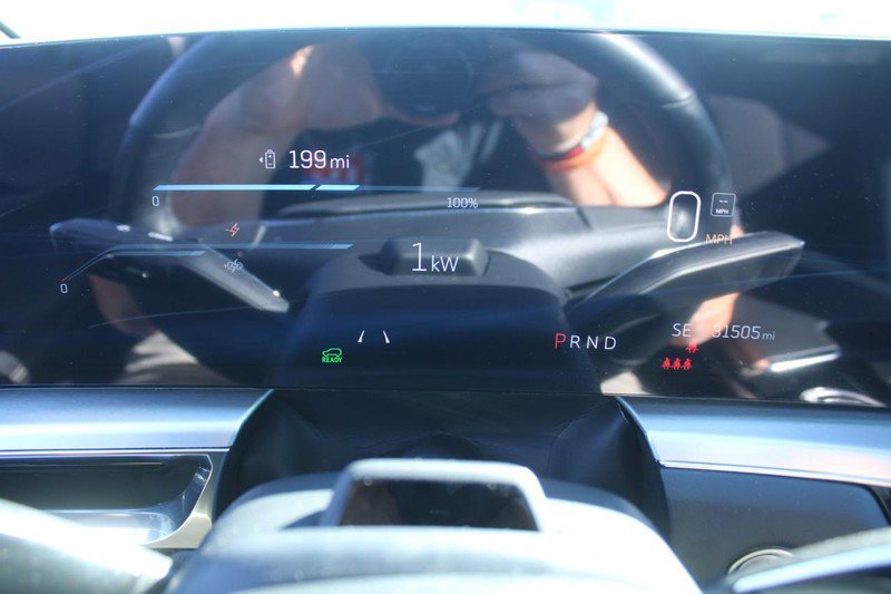 Used 2024 Cadillac Lyriq Sport image 19