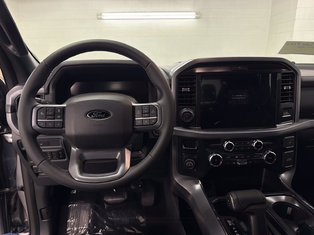 New 2026 Ford F150 XLT w/ Equipment Group 302A MID AWD/4WD image 8