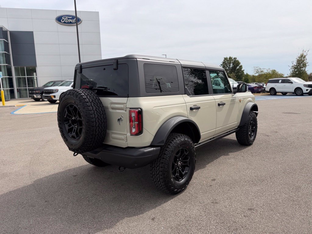 New 2026 Ford Bronco Badlands AWD/4WD image 6