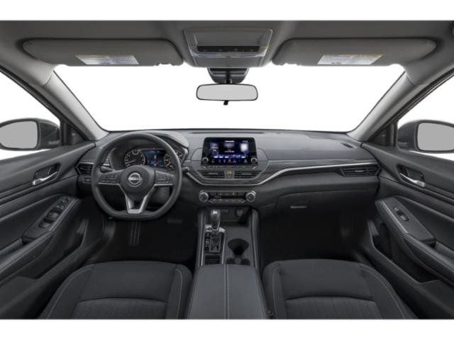 Used 2025 Nissan Altima 2.5 SV FWD image 10
