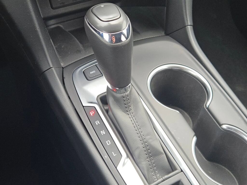 Used 2019 Chevrolet Equinox Premier image 30