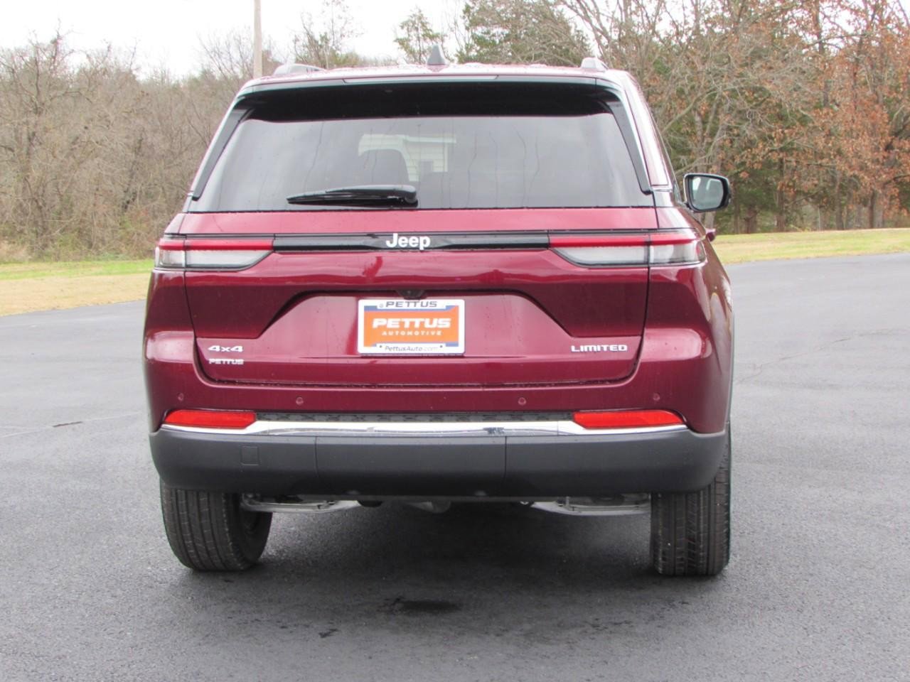 New 2025 Jeep Grand Cherokee Limited image 6