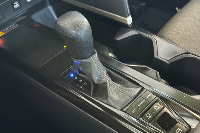 Certified 2025 Toyota Camry LE FWD image 25