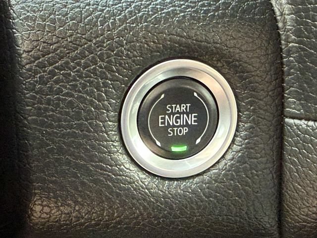 Certified 2024 GMC Yukon XL Denali w/ Advanced Technology Package AWD/4WD image 22