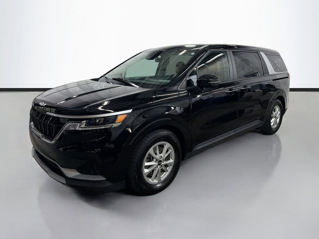 Used 2024 Kia Carnival LX FWD image 6