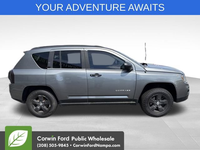 Used 2014 Jeep Compass Sport FWD image 4