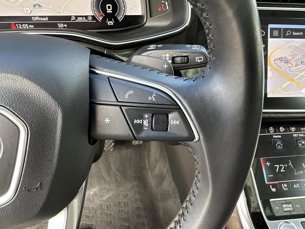 Used 2019 Audi Q8 Premium Plus w/ Premium Plus image 19