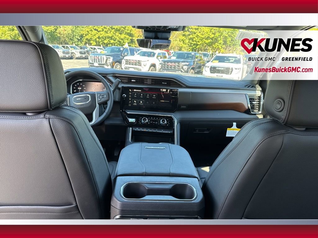 New 2026 GMC Sierra 3500 Denali w/ Denali Reserve Package image 43
