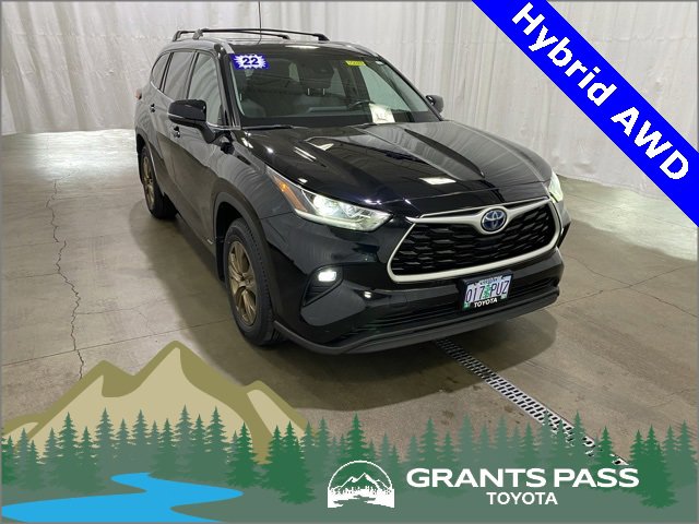 Certified 2022 Toyota Highlander Bronze Edition
