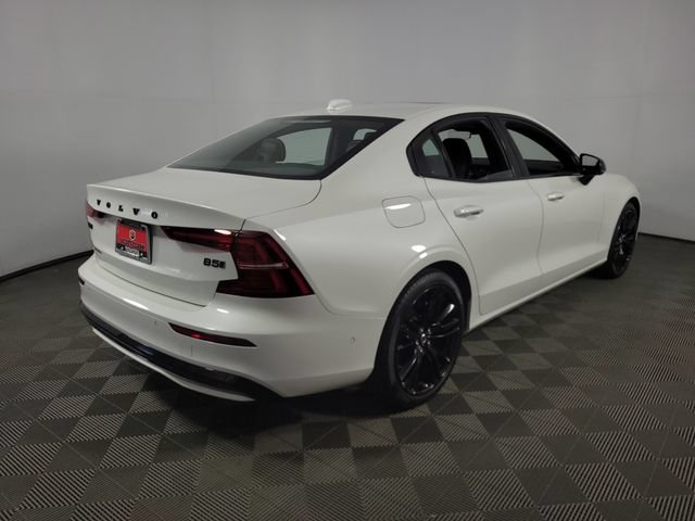 Used 2024 Volvo S60 B5 Plus w/ Climate Package AWD/4WD image 9