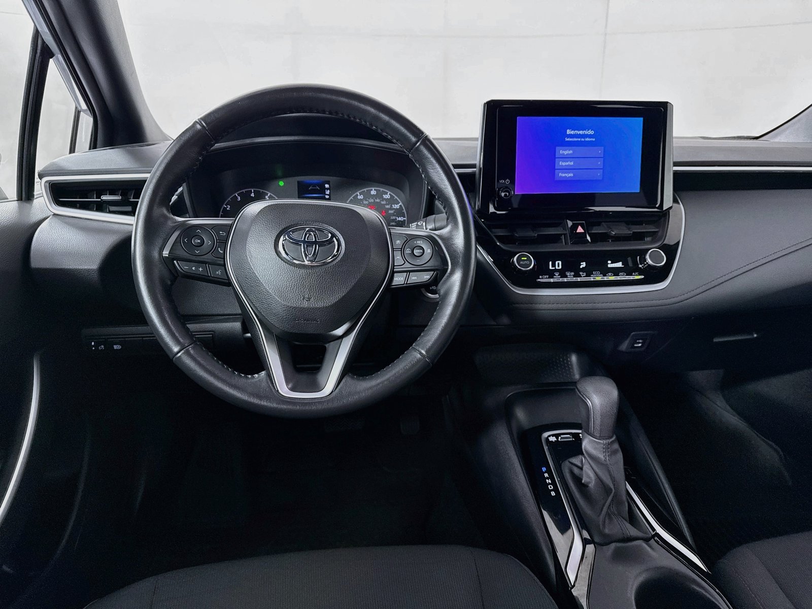 Certified 2024 Toyota Corolla SE FWD image 20