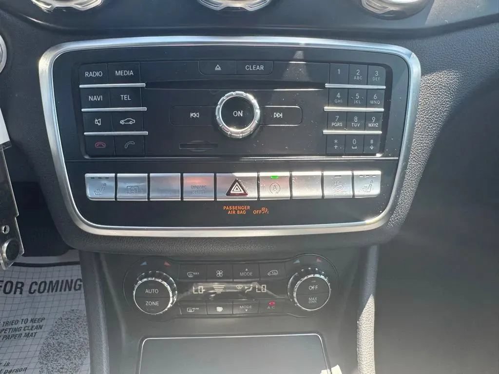Used 2018 Mercedes-Benz GLA 250 4MATIC image 31