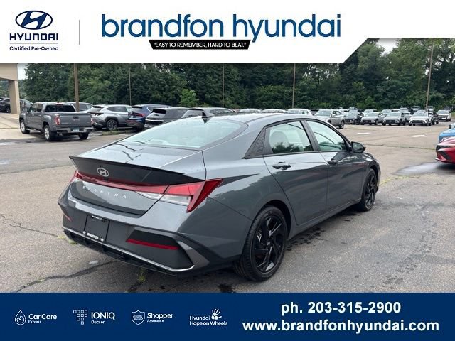 Certified 2026 Hyundai Elantra Sport FWD image 6