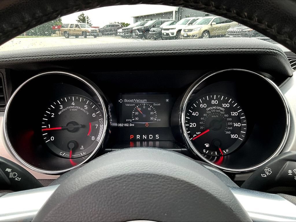 Used 2017 Ford Mustang Premium RWD image 15