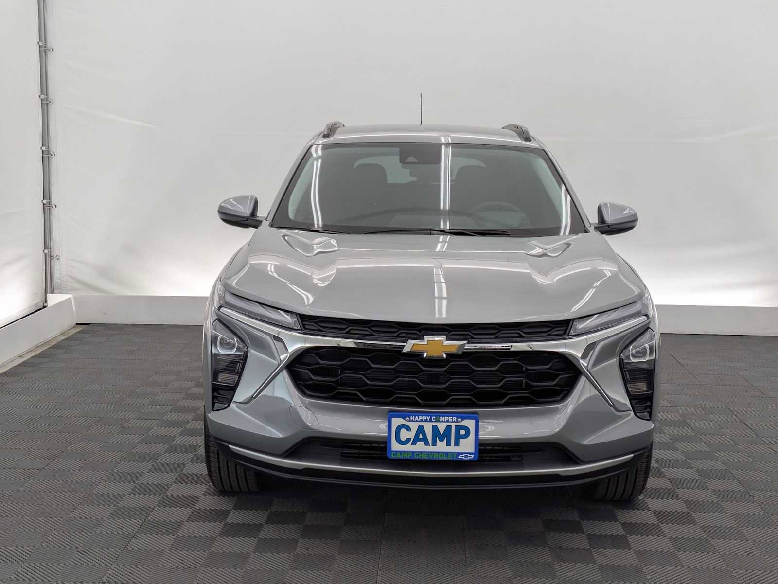 New 2026 Chevrolet Trax LT w/ Driver Confidence Package FWD image 9