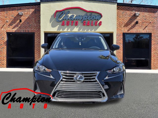 Used 2017 Lexus IS 200t RWD image 10