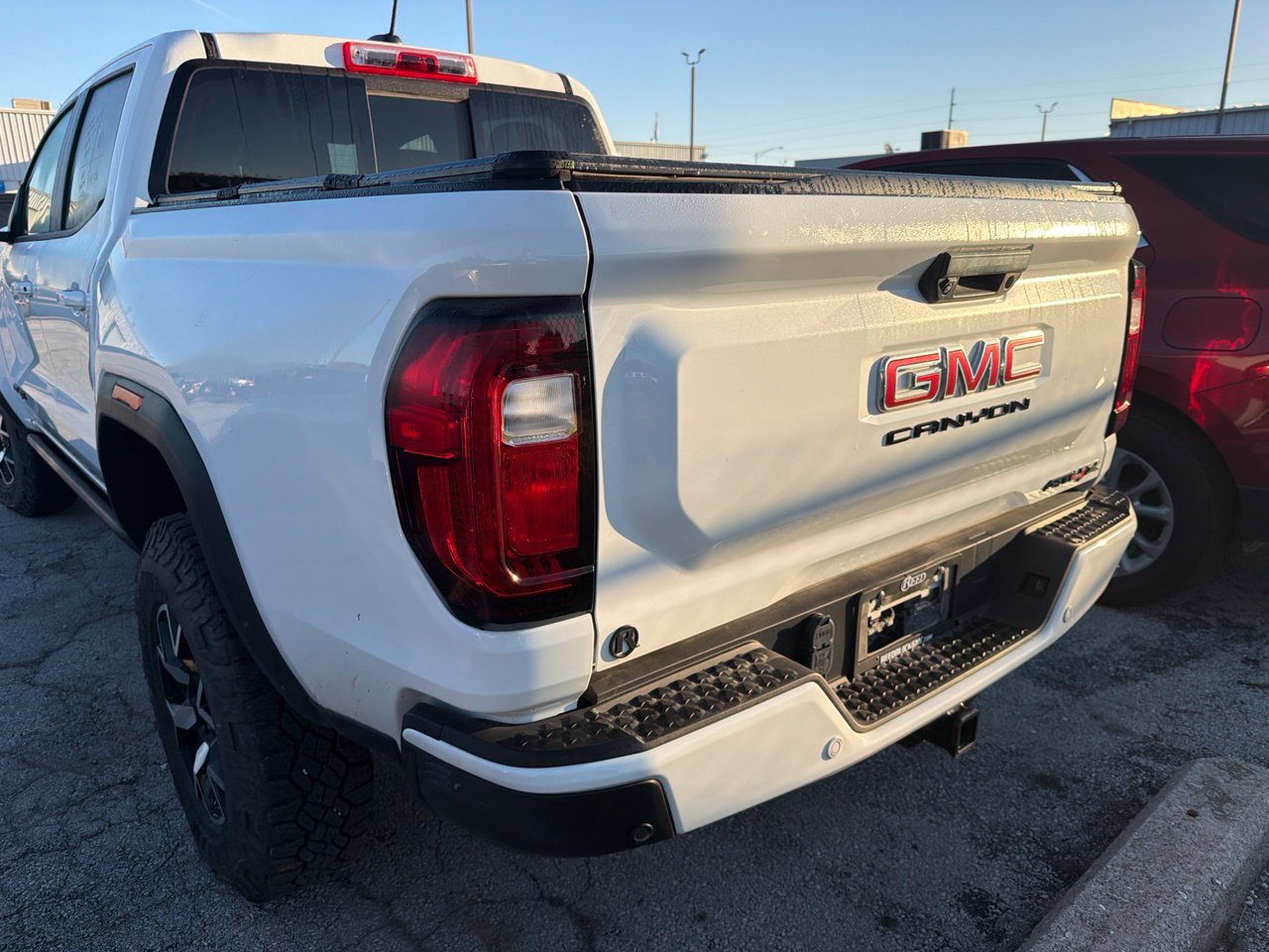 Used 2024 GMC Canyon AT4X AWD/4WD image 6