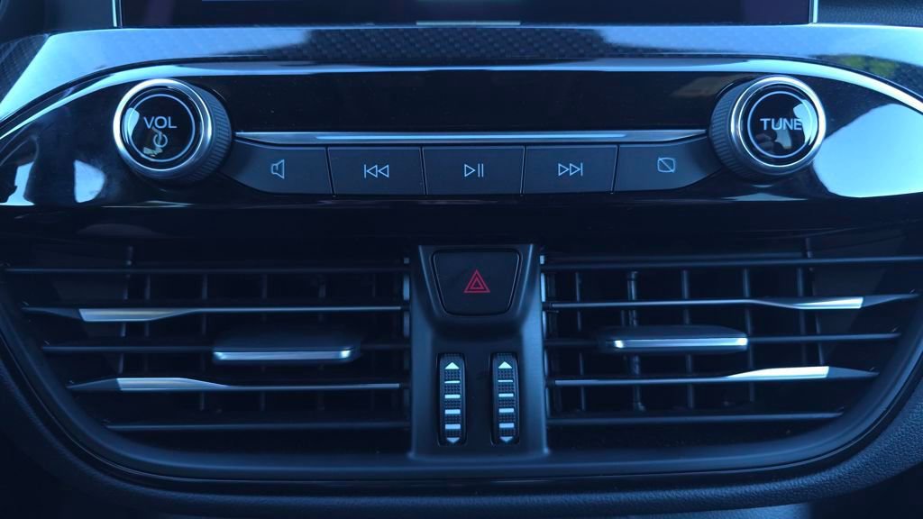 Used 2025 Ford Escape ST-Line image 34